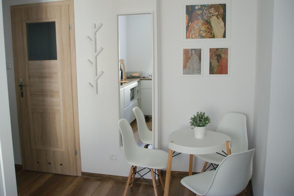 Klimt Apartment Вроцлав Экстерьер фото